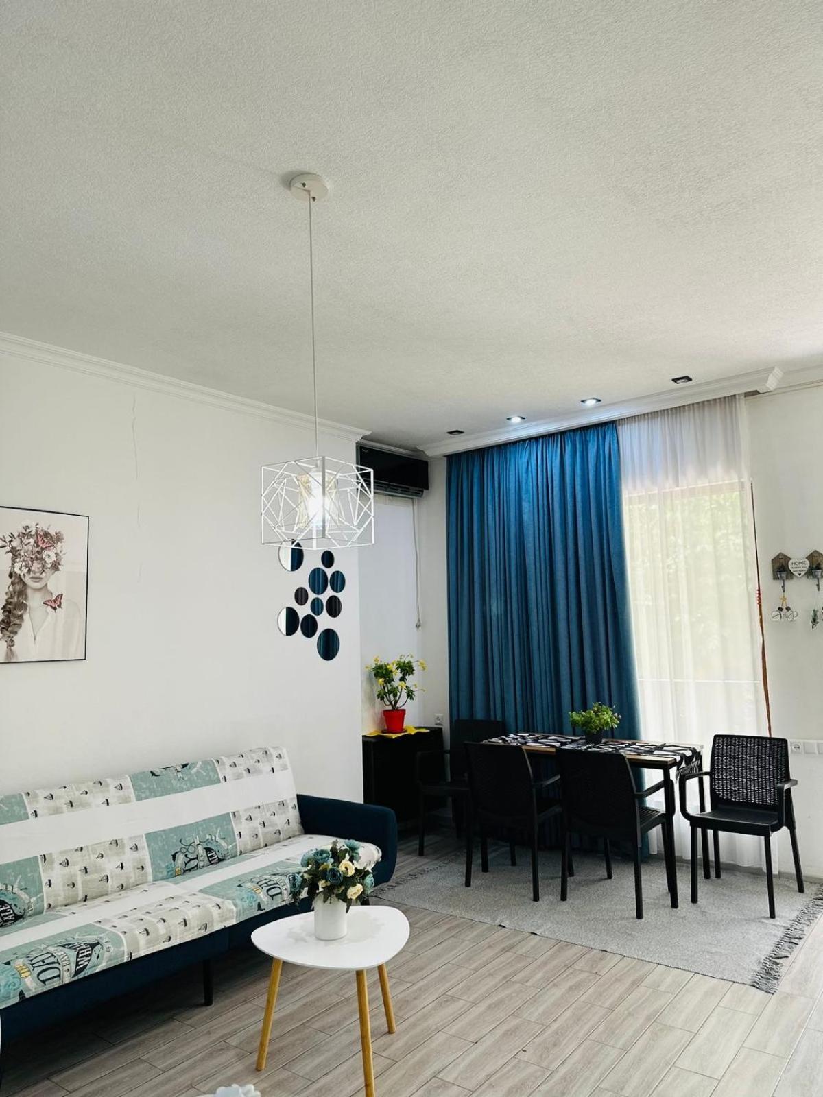 Sweet Apartment In קוטאיסי מראה חיצוני תמונה